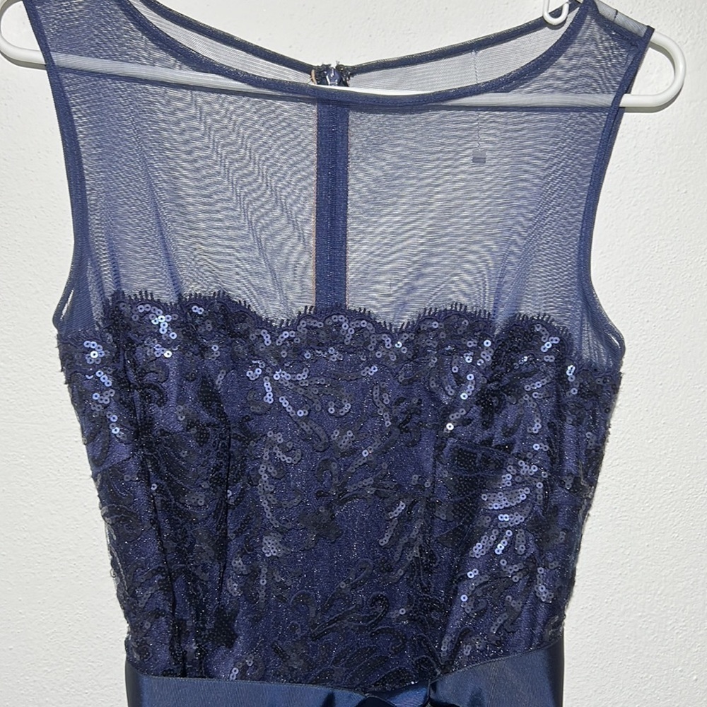 Tadashi Shoji Illusion Yoke Embroidered Sequin Lace Dress - Picture 6 of 12